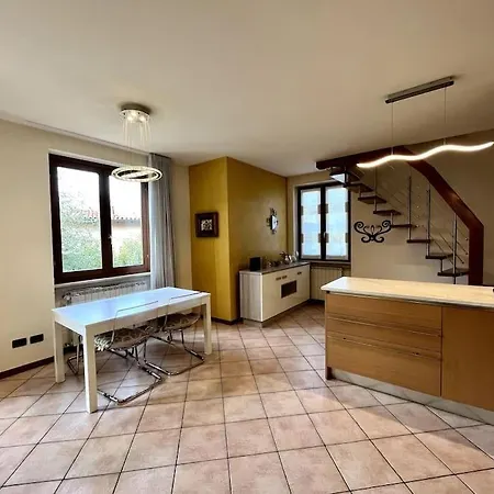 Residenza Con Terrazza Nel Cuore Di Cellatica *