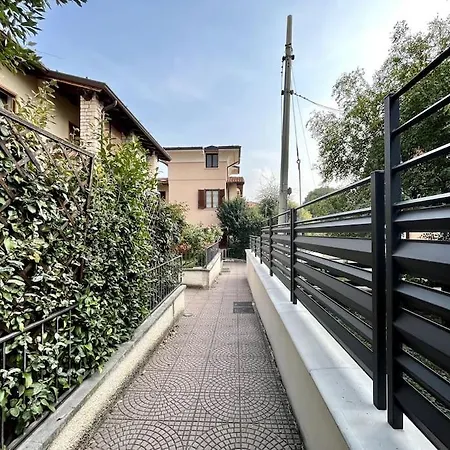 Residenza Con Terrazza Nel Cuore Di Cellatica Appartement *